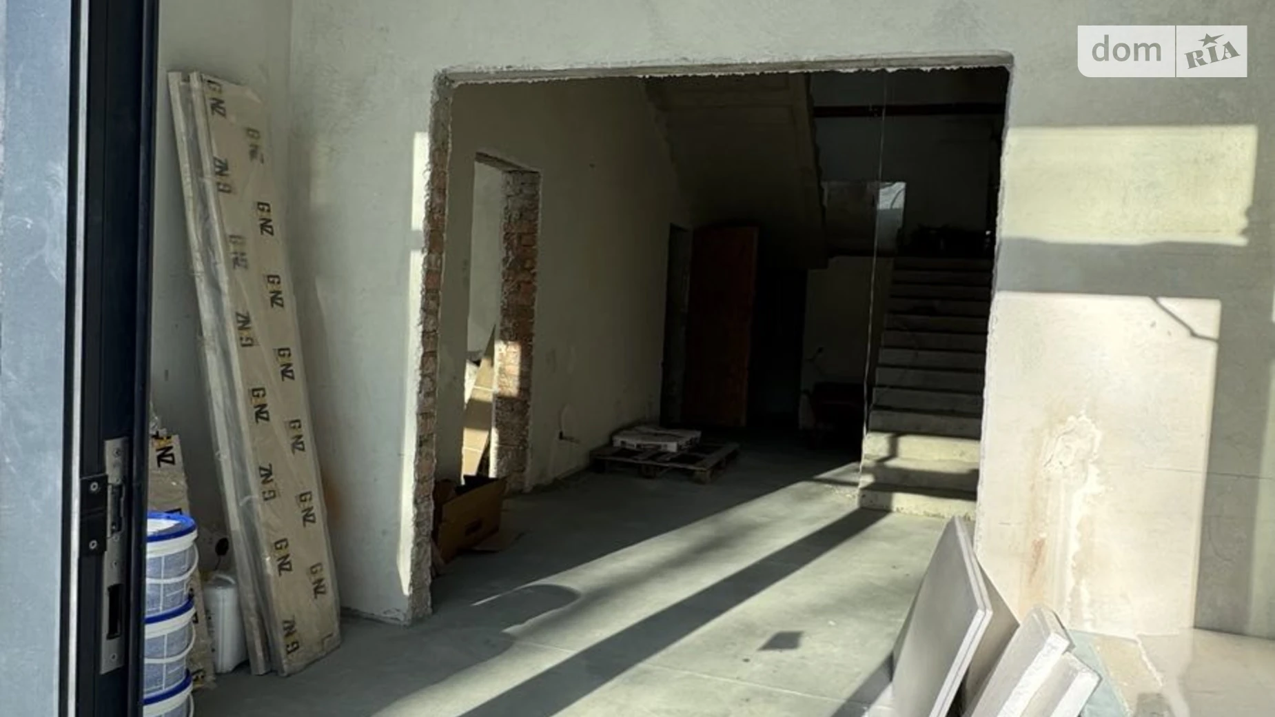 Сдается в аренду помещения свободного назначения 800 кв. м в 3-этажном здании, цена: 12000 $ - фото 2