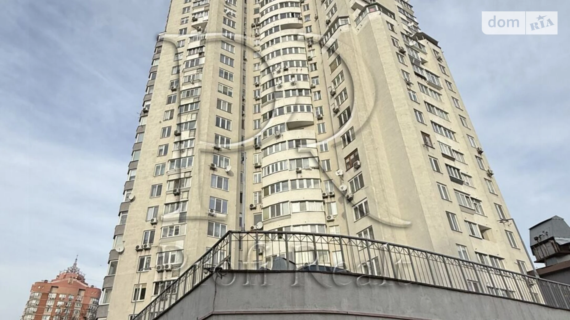 Продается подземный паркинг под легковое авто на 13.5 кв. м, цена: 14000 $ - фото 3