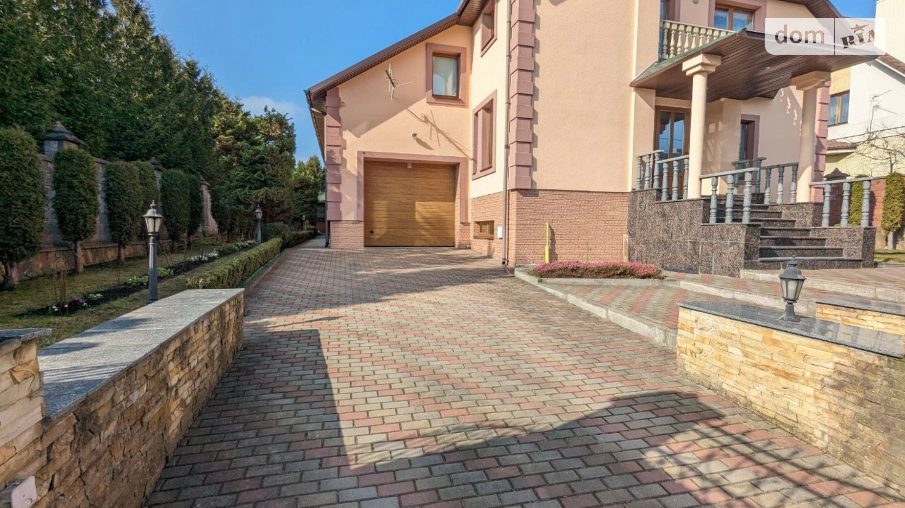 Продается дом на 2 этажа 319 кв. м с бассейном, цена: 335000 $ - фото 3