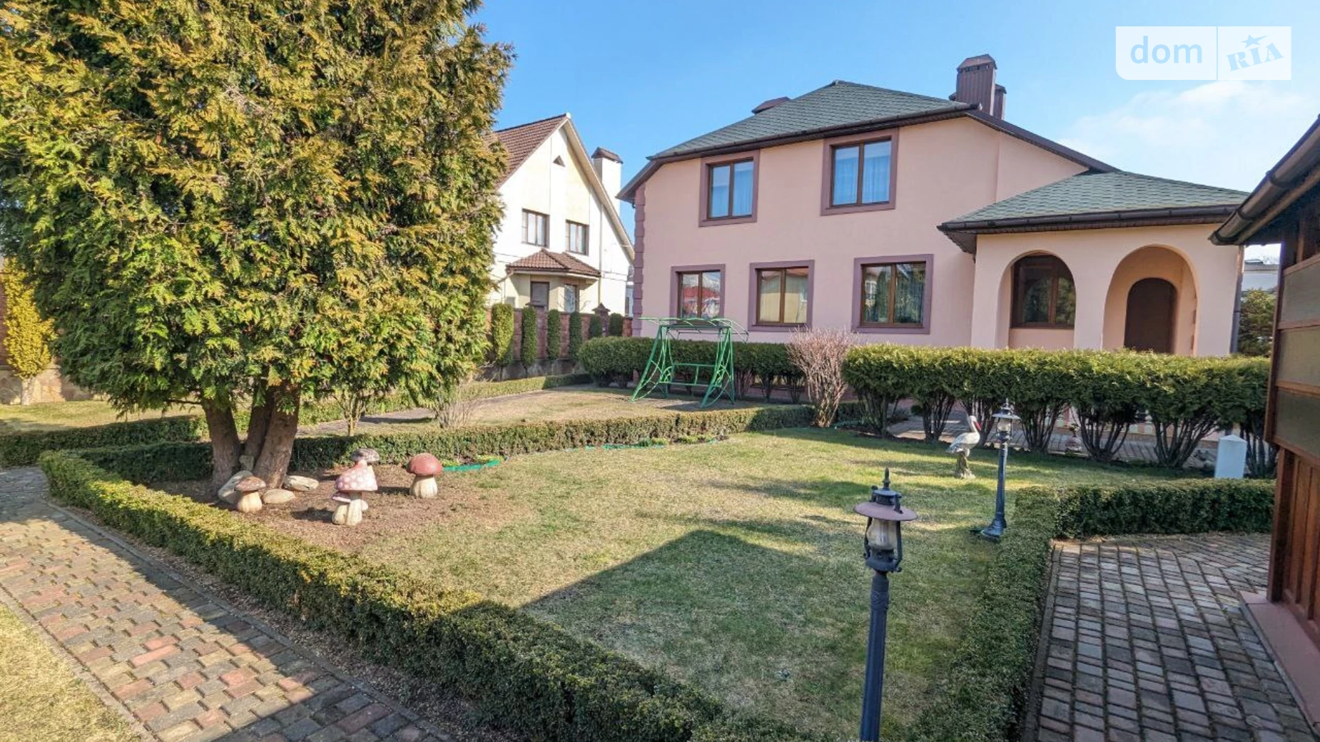 Продается дом на 2 этажа 319 кв. м с бассейном, цена: 335000 $ - фото 5