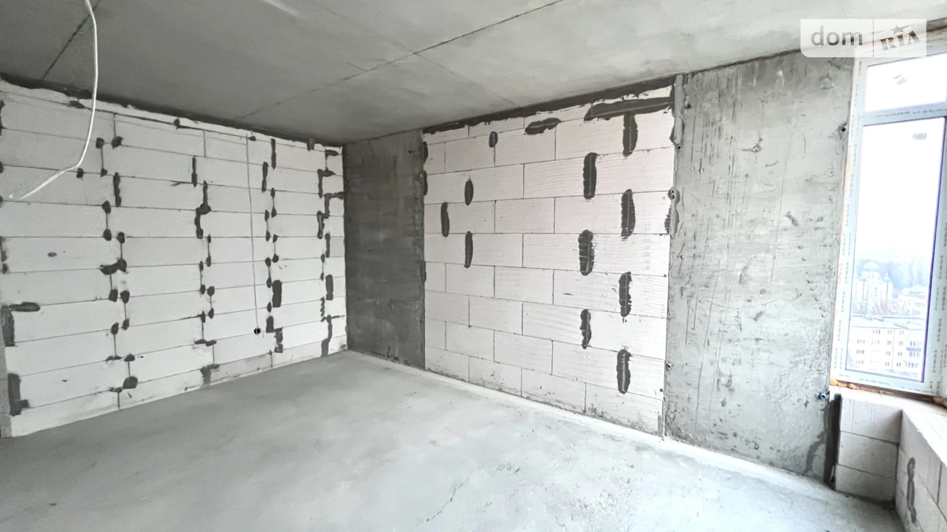 3-комнатная квартира 85.3 кв. м в Тернополе, ул. Троллейбусная, 3Б - фото 2