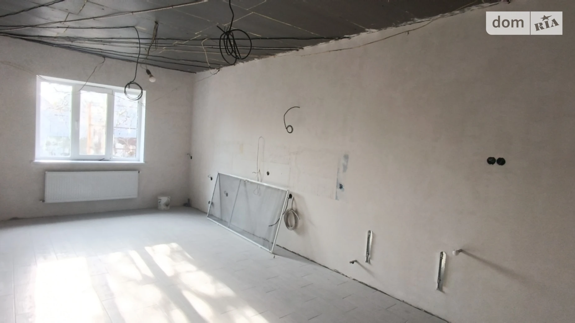 Продается одноэтажный дом 103.7 кв. м с гаражом, цена: 48000 $ - фото 3