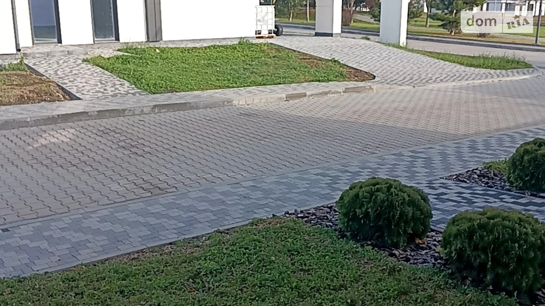 Продается одноэтажный дом 106 кв. м с мебелью, цена: 250000 $ - фото 2