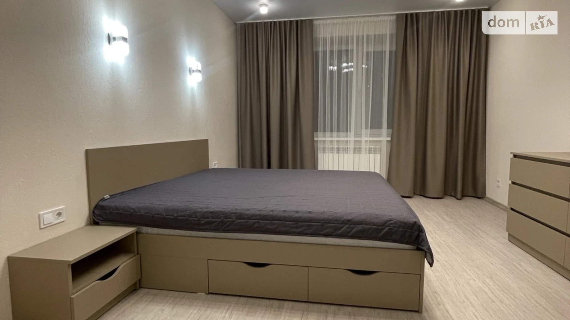 Сдается в аренду 1-комнатная квартира 56 кв. м в Виннице, ул. Александровская, 3 - фото 2