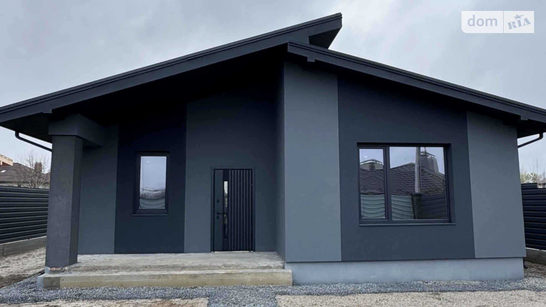 Продается одноэтажный дом 110 кв. м с мансардой, цена: 125000 $ - фото 2