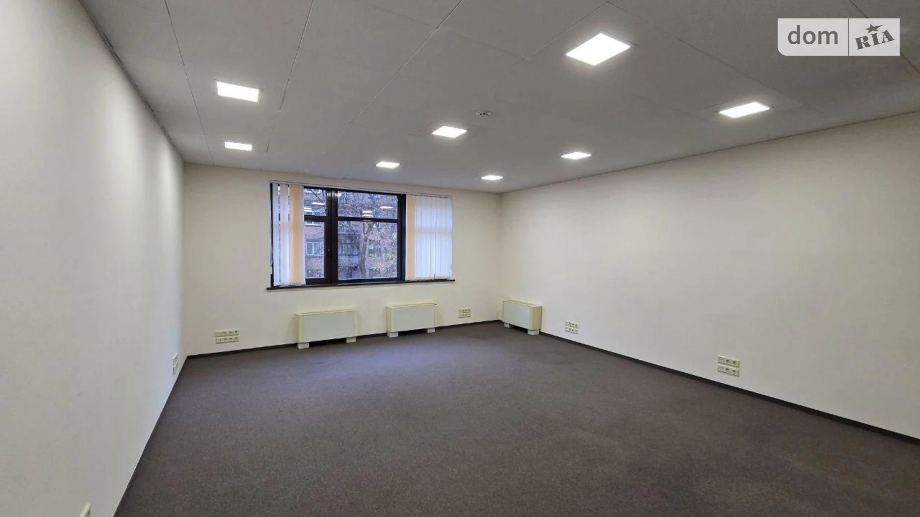 Сдается в аренду офис 260 кв. м в бизнес-центре, цена: 4500 $ - фото 3