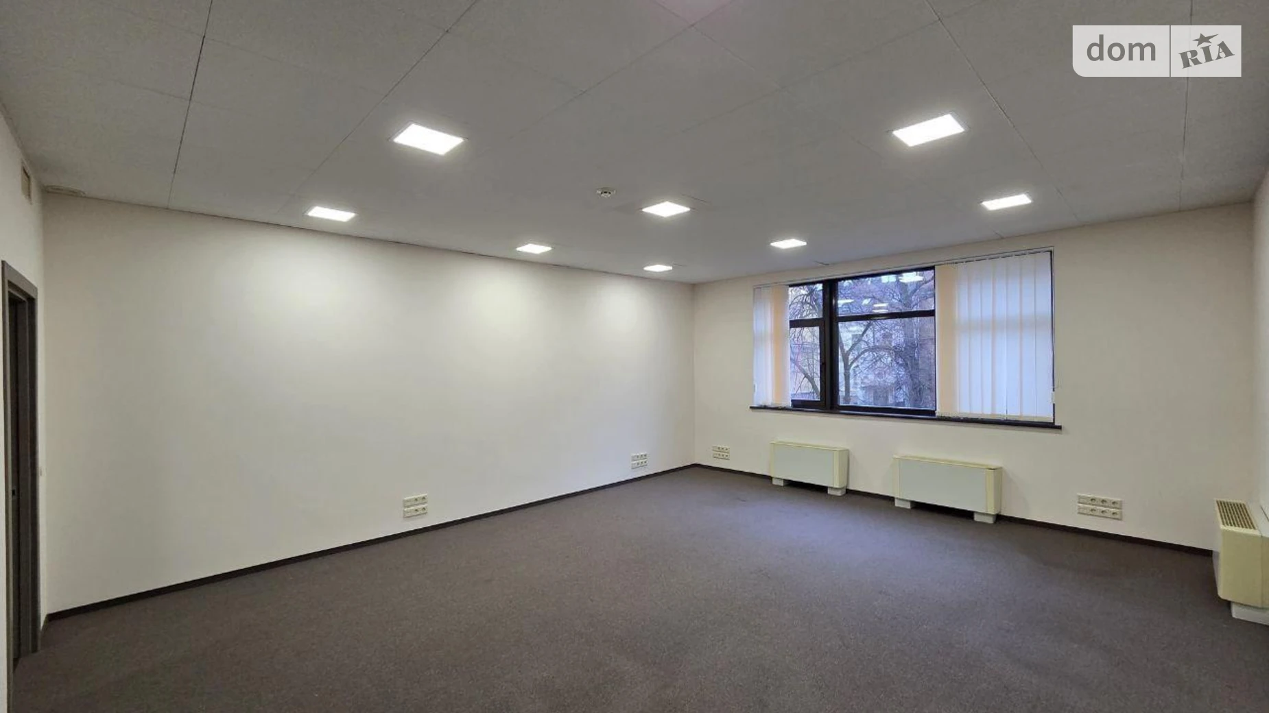 Сдается в аренду офис 260 кв. м в бизнес-центре, цена: 4500 $ - фото 4