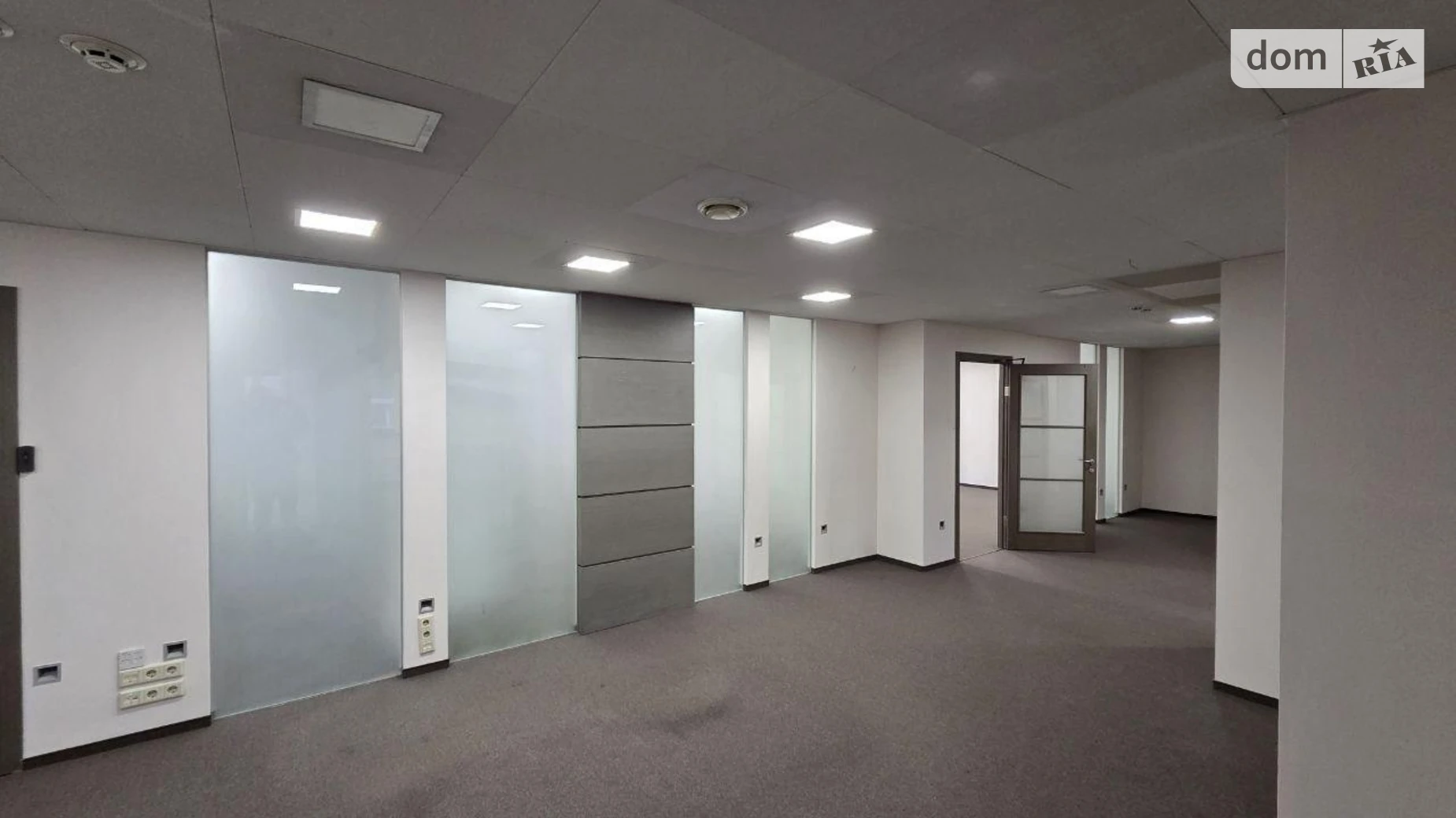 Сдается в аренду офис 260 кв. м в бизнес-центре, цена: 4500 $ - фото 5