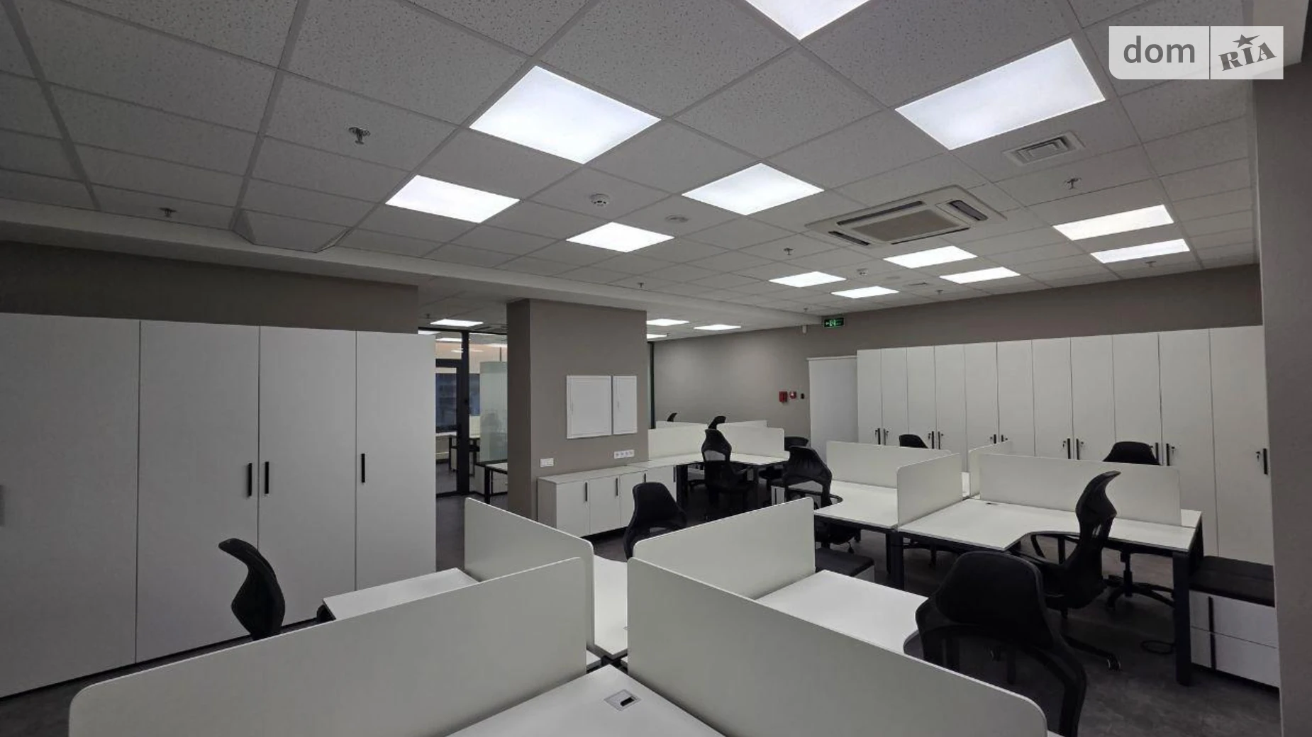 Сдается в аренду офис 250 кв. м в бизнес-центре, цена: 5850 $ - фото 2