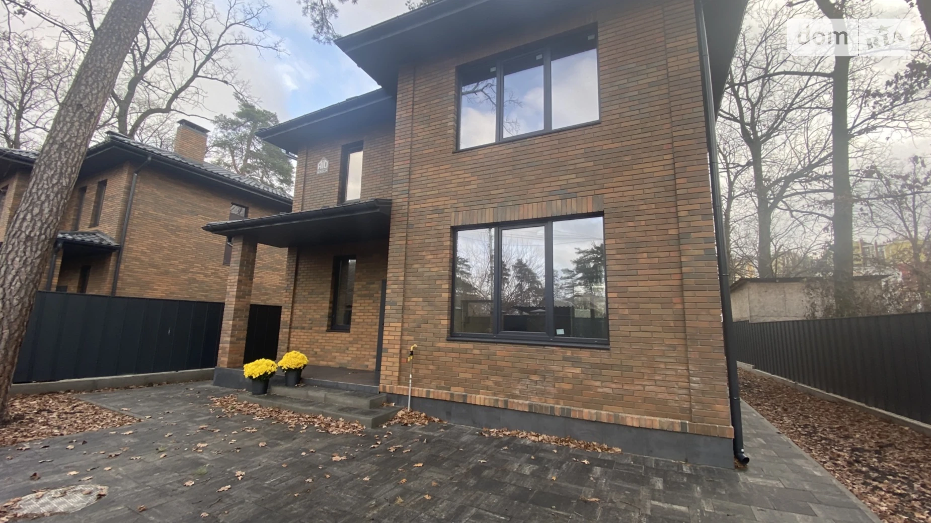 Продается дом на 2 этажа 130 кв. м с мебелью, цена: 190000 $ - фото 2