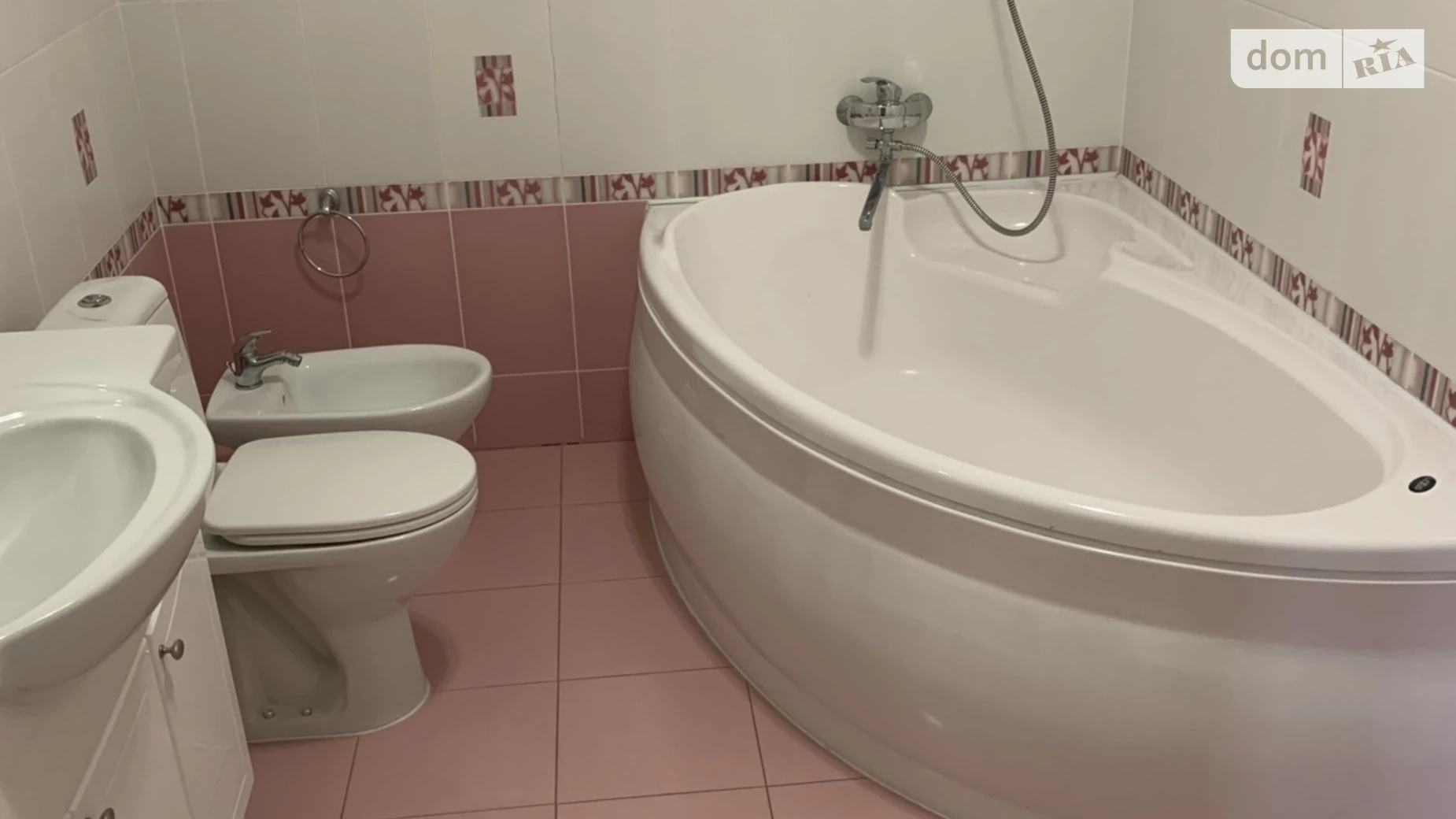 Сдается в аренду часть дома 162 кв. м с балконом, цена: 400 $ - фото 5