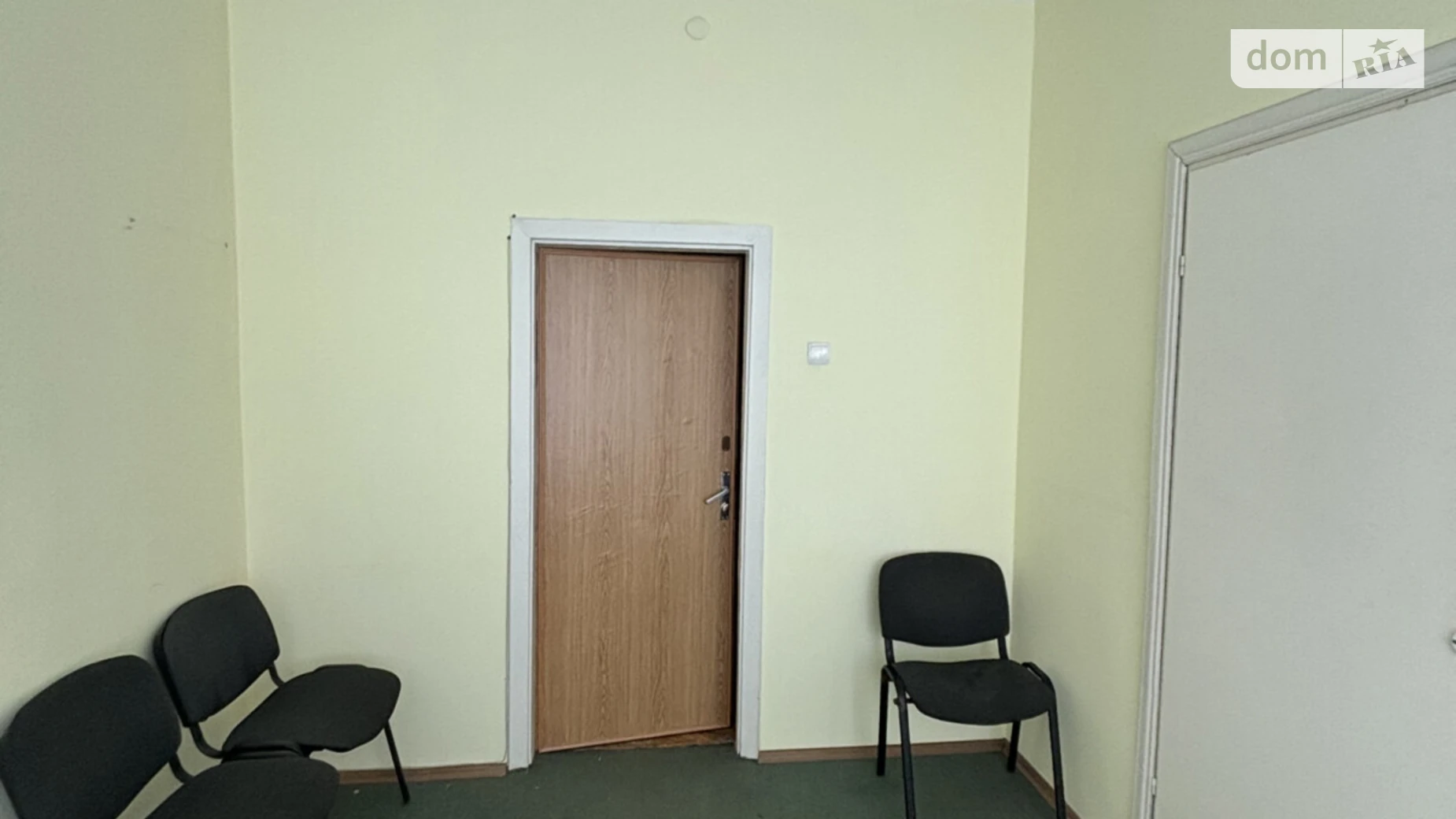 Сдается в аренду офис 13 кв. м в бизнес-центре, цена: 3650 грн - фото 2