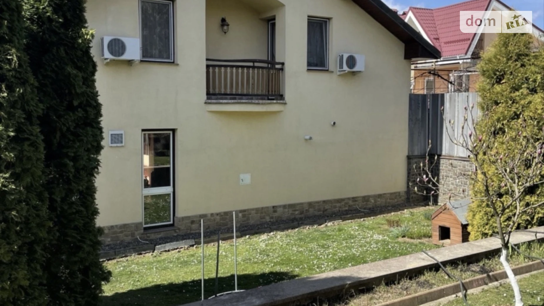 Продается дом на 2 этажа 240 кв. м с бассейном, цена: 350000 $ - фото 2