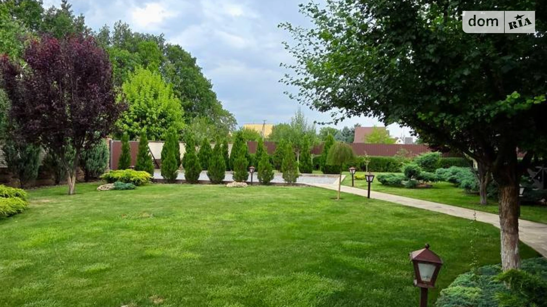 Продається будинок 2 поверховий 270.6 кв. м з каміном, цена: 1300000 $ - фото 2