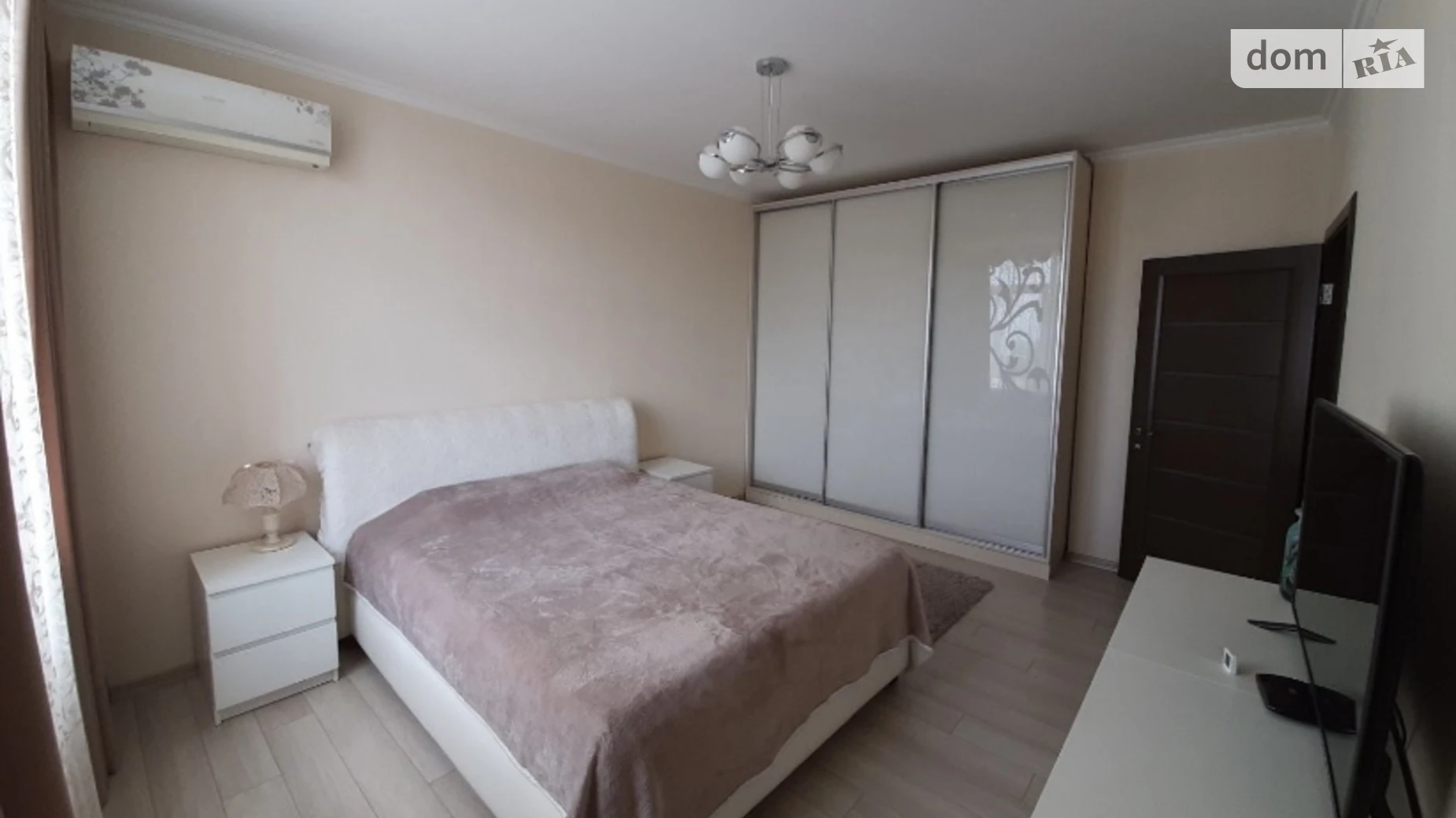 Продается 3-комнатная квартира 86.5 кв. м в Киеве, ул. Авиаконструктора Игоря Сикорского(Танковая), 4Д - фото 3