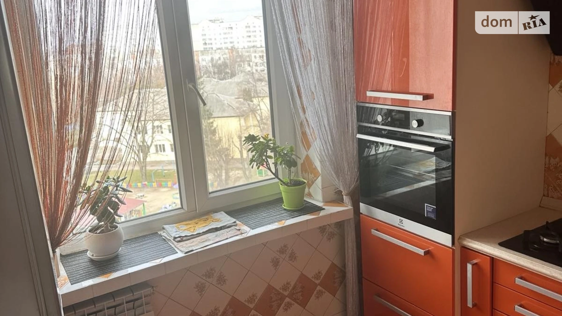 Продается 3-комнатная квартира 68 кв. м в Борисполе, ул. Киевский шлях, 39 - фото 2