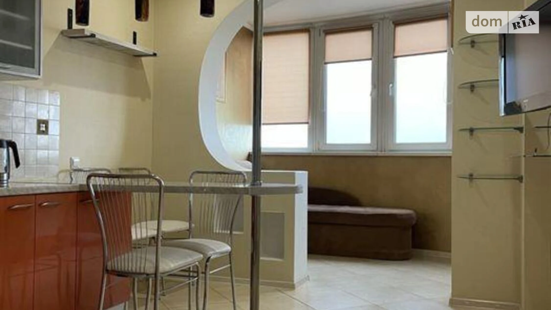 Продается 1-комнатная квартира 58.8 кв. м в Киеве, просп. Владимира Ивасюка, 47А - фото 2