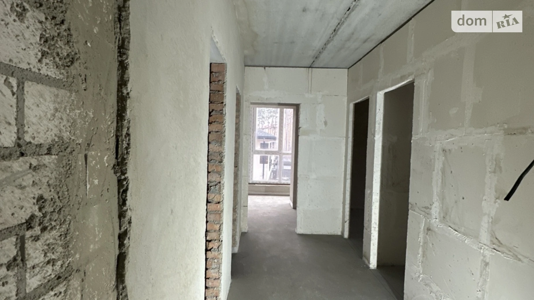 Продается 2-комнатная квартира 54 кв. м в Гостомеле, ул. Соборная, 1 - фото 2