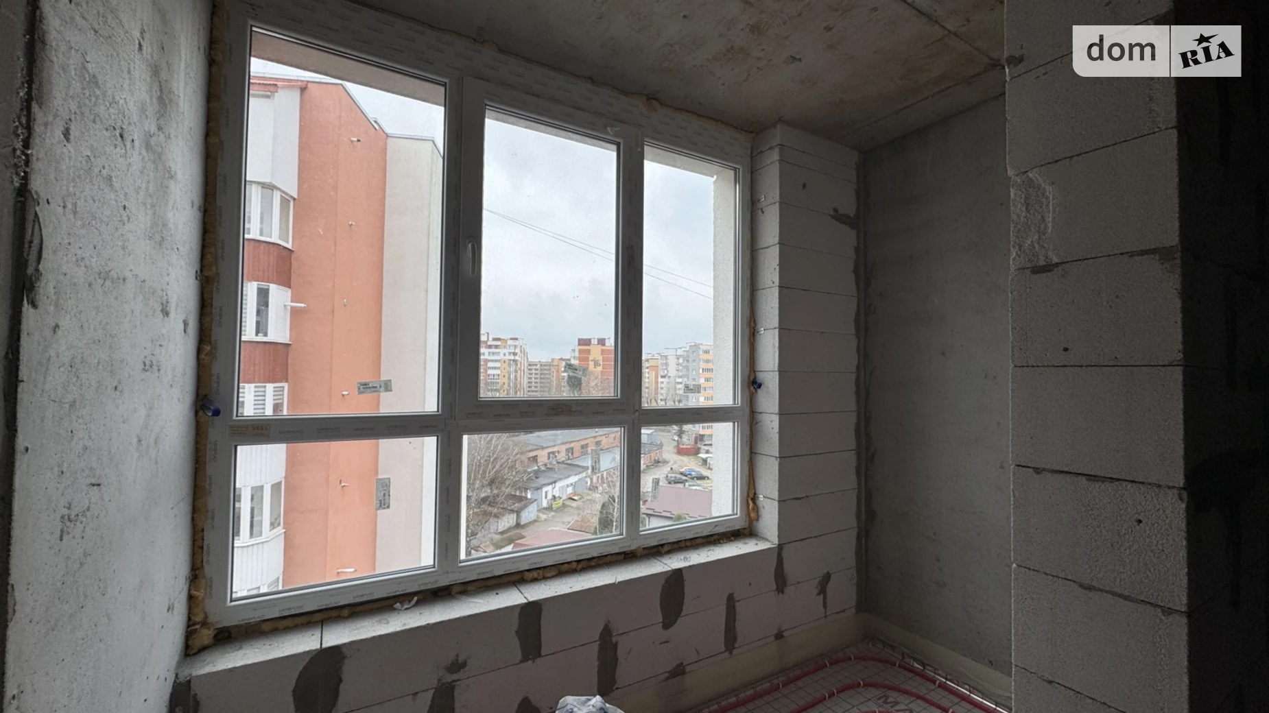 1-комнатная квартира 53 кв. м в Тернополе, ул. Троллейбусная - фото 5