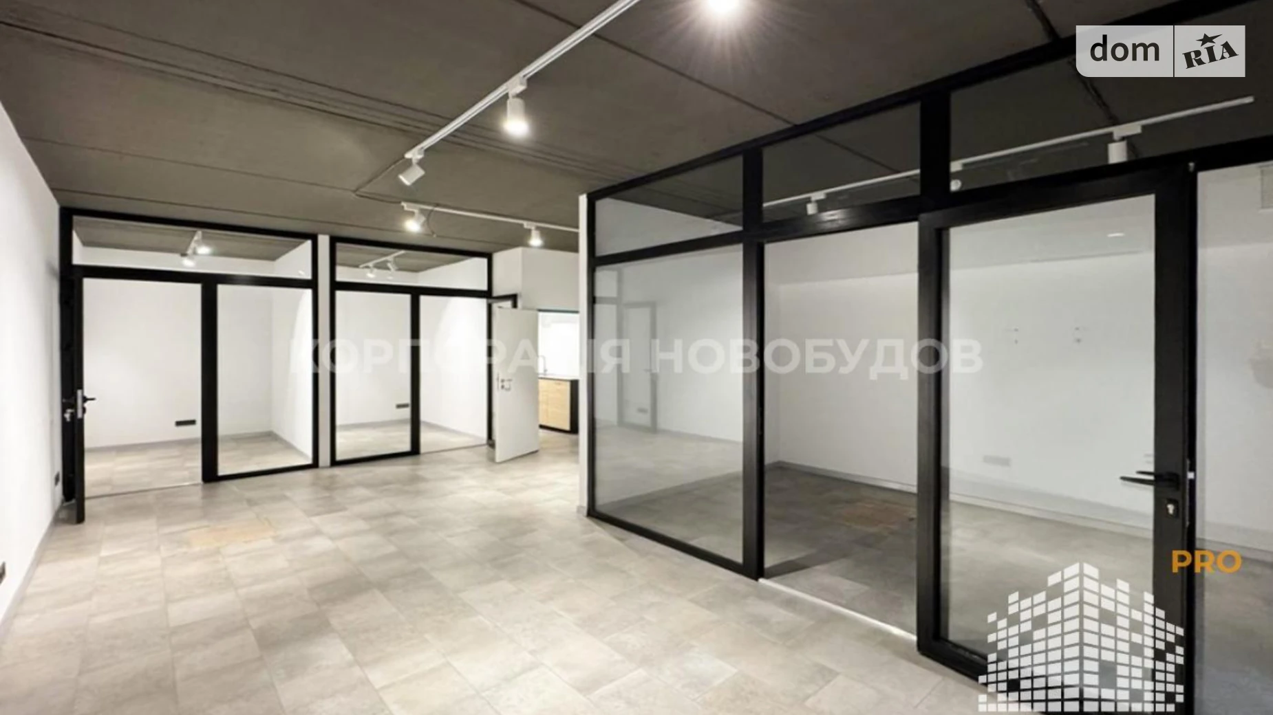 Сдается в аренду офис 230 кв. м в бизнес-центре, цена: 2300 $ - фото 3