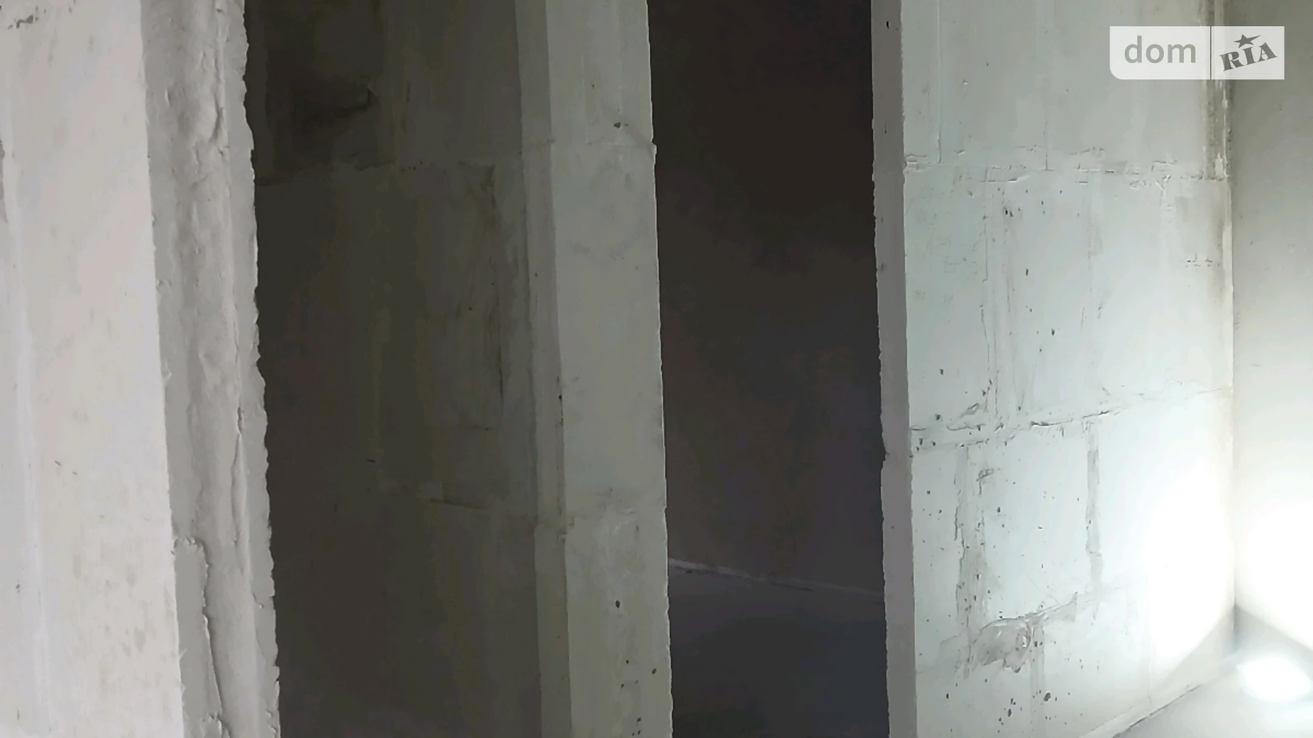 Продается 2-комнатная квартира 54 кв. м в Гостомеле, ул. Соборная, 1 - фото 2