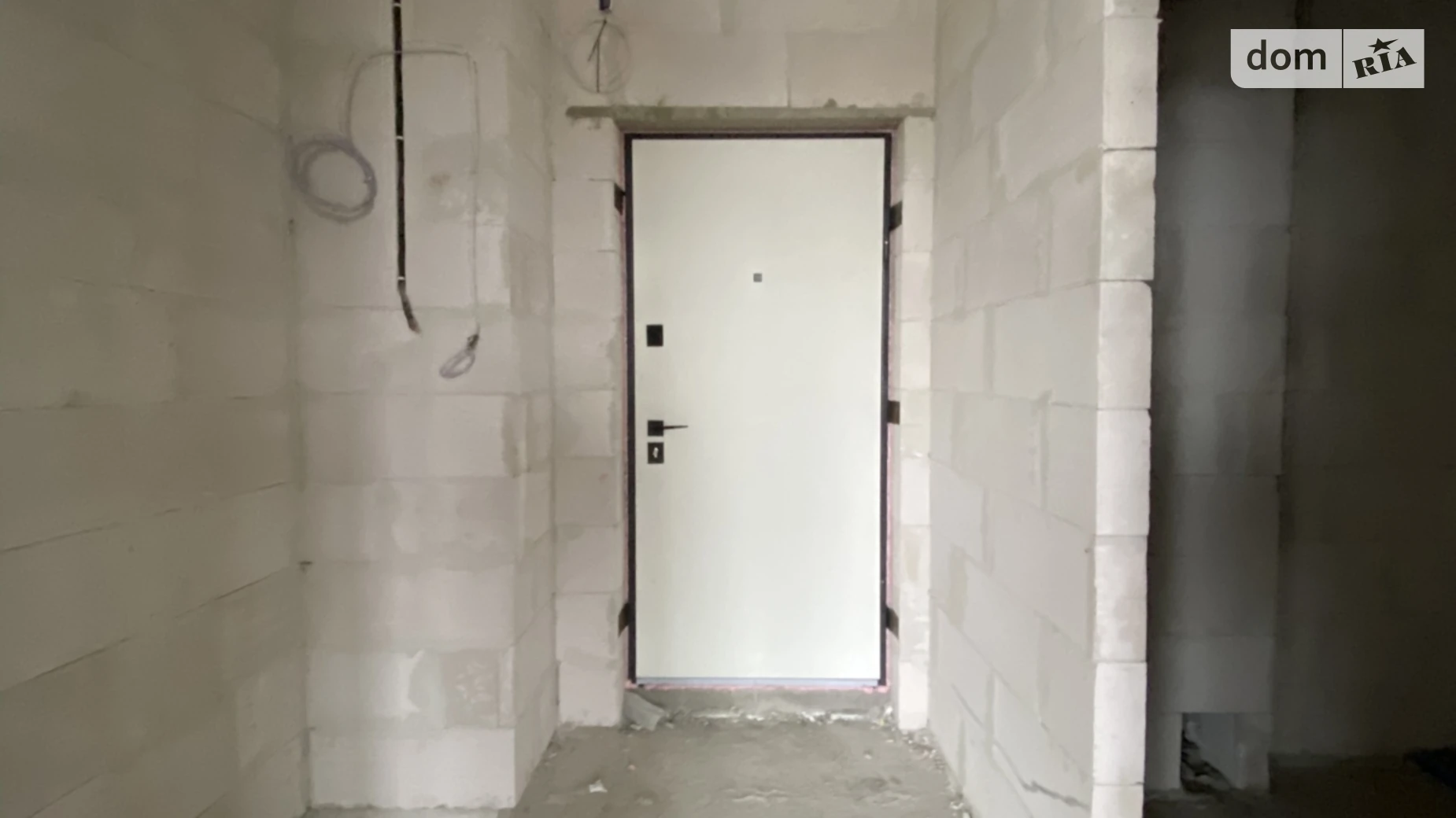 Продается 1-комнатная квартира 53 кв. м в Львове, ул. Под Голоском, 16 - фото 3