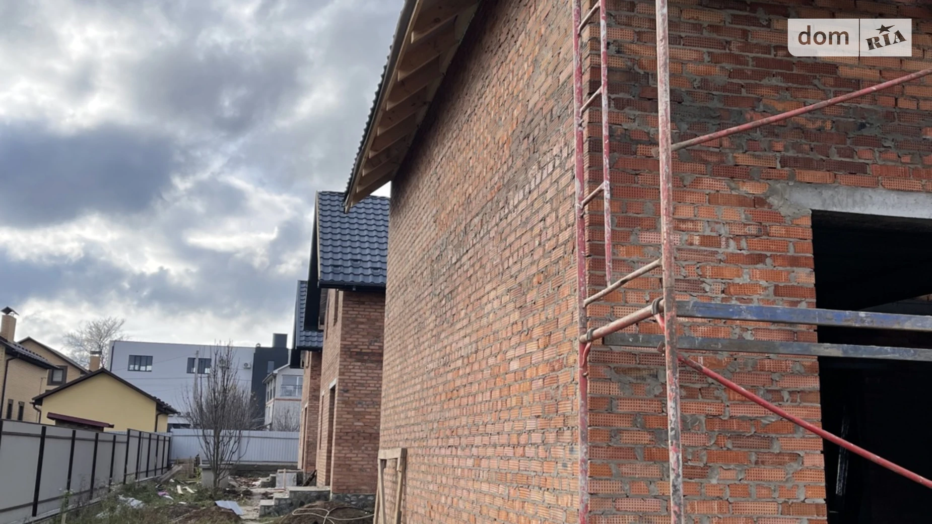 Продается дом на 2 этажа 95 кв. м с участком, цена: 90000 $ - фото 2