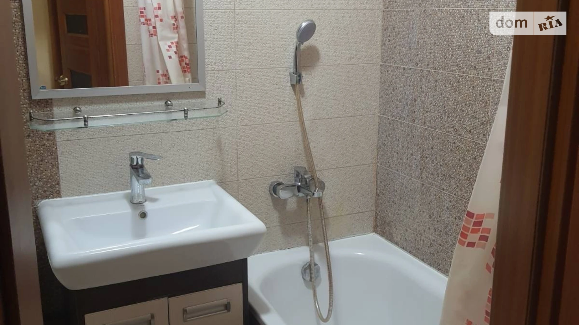 Сдается в аренду 1-комнатная квартира 32 кв. м в Львове, ул. Лычаковская - фото 4