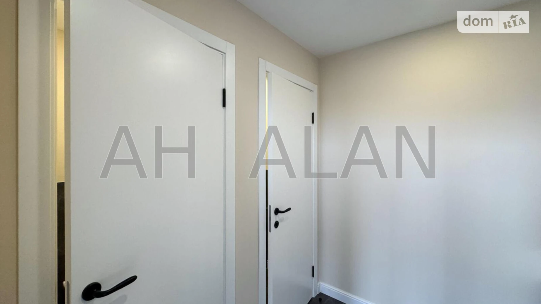 Сдается в аренду офис 690 кв. м в бизнес-центре, цена: 9660 $ - фото 3