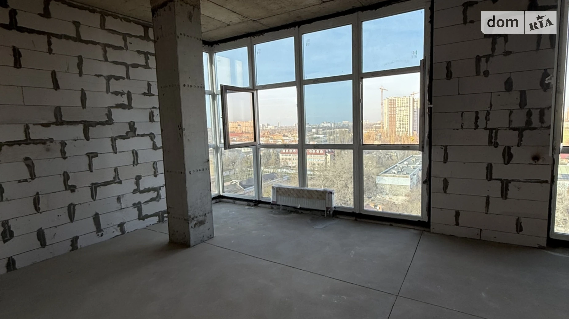 Продается 1-комнатная квартира 57 кв. м в Одессе, ул. Гераневая, 2 - фото 2