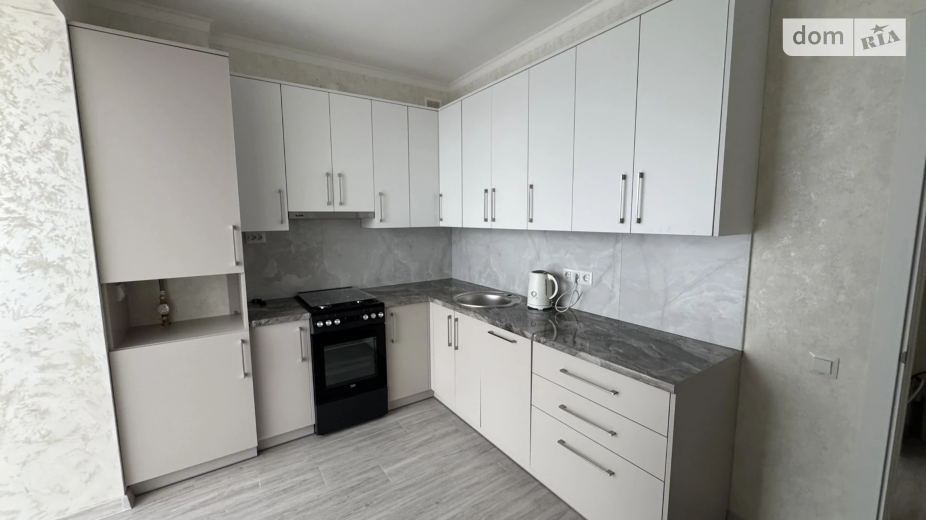 Продается 1-комнатная квартира 42.6 кв. м в Березиной, ул. Радужная, 103 - фото 4