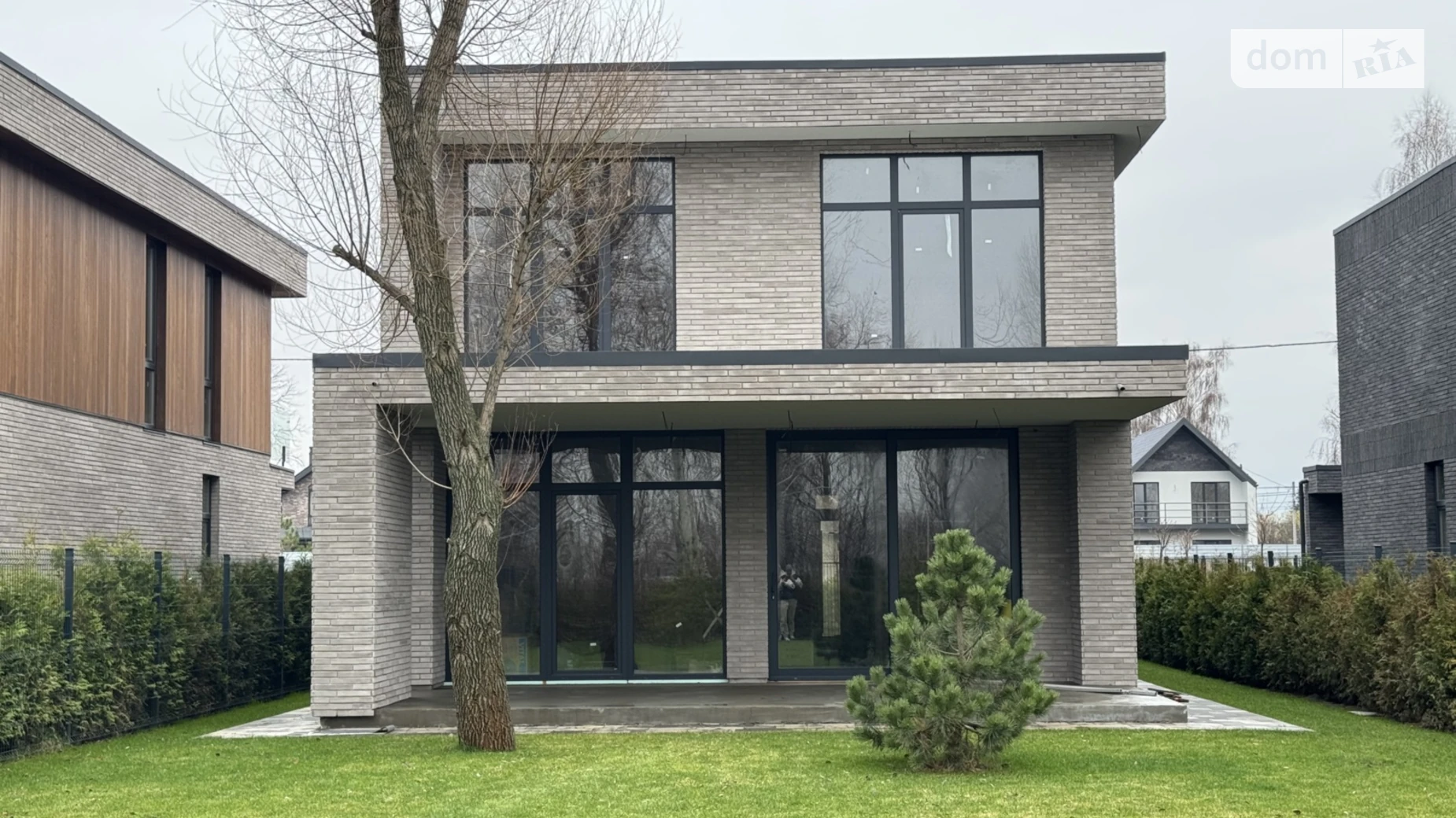 Продается дом на 2 этажа 180 кв. м с бассейном, цена: 310000 $ - фото 3