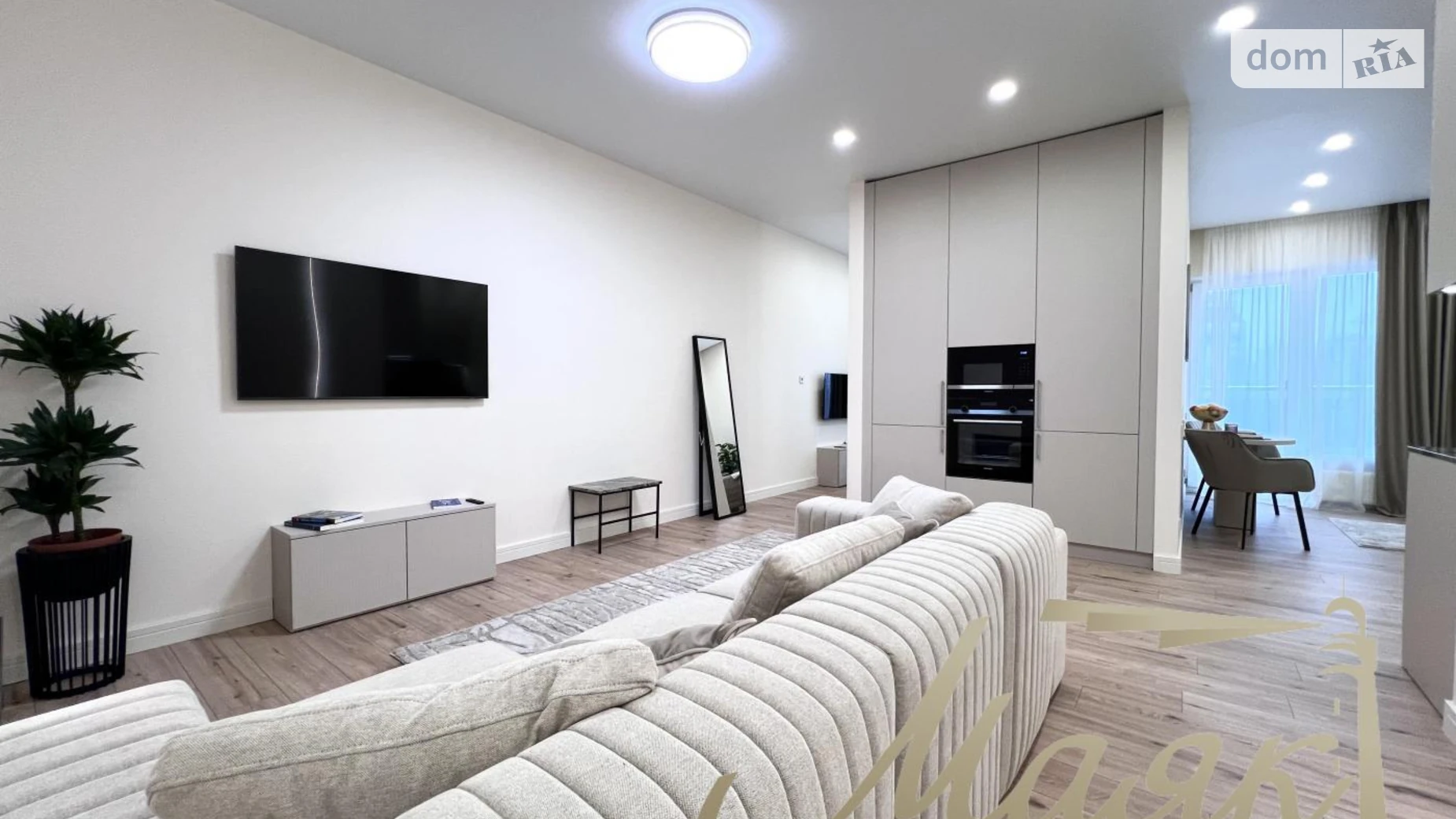 Продается 1-комнатная квартира 65 кв. м в Киеве, ул. Антоновича(Горького), 109 - фото 3