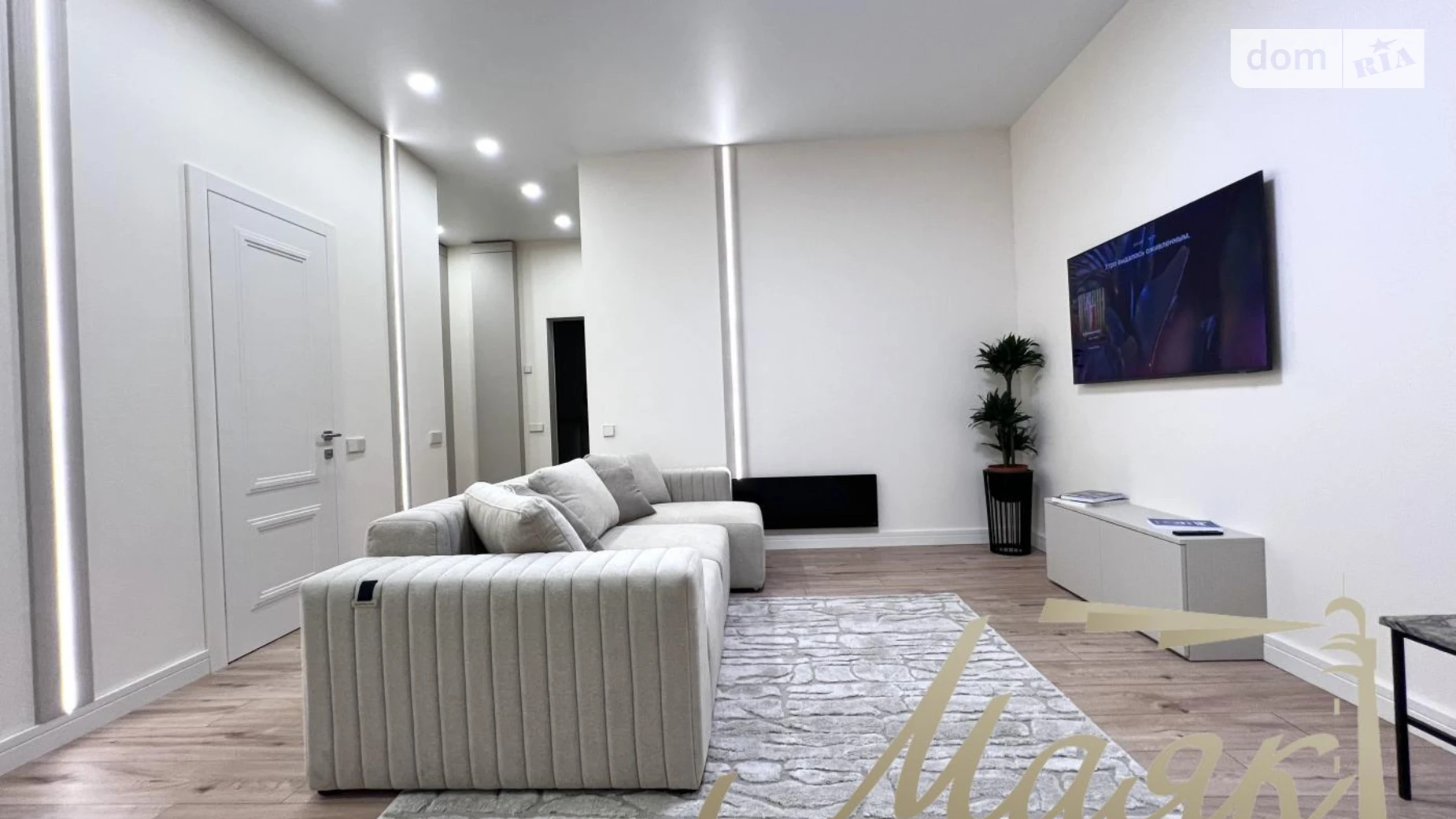 Продается 1-комнатная квартира 65 кв. м в Киеве, ул. Антоновича(Горького), 109 - фото 2