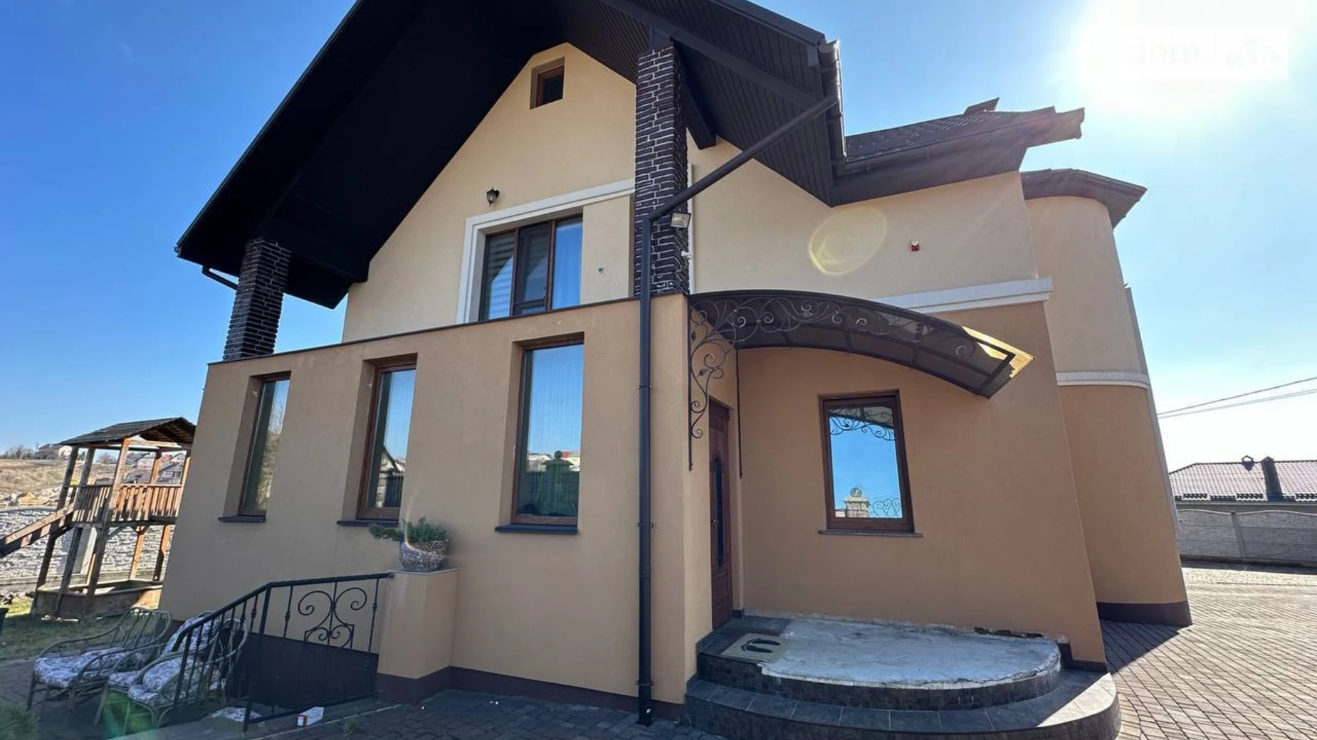 Продается дом на 2 этажа 246.5 кв. м с бассейном, цена: 185000 $ - фото 4