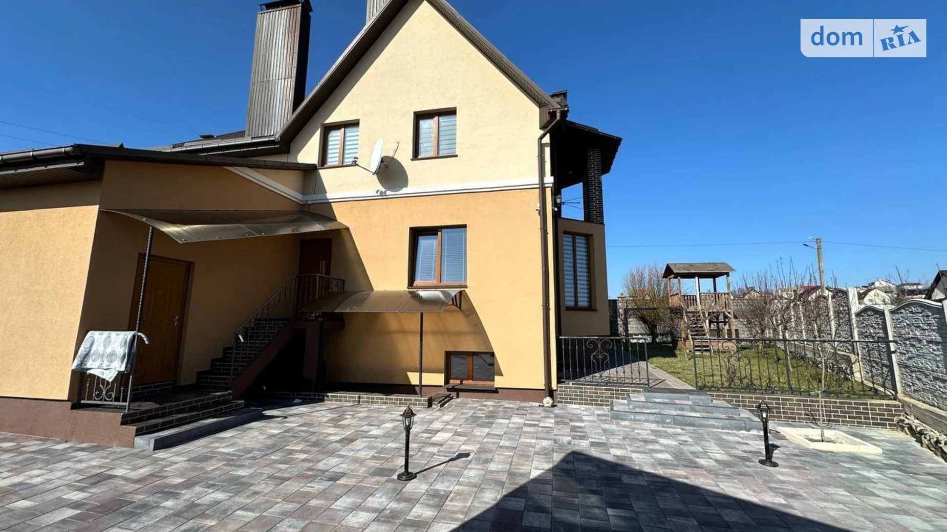 Продается дом на 2 этажа 246.5 кв. м с бассейном, цена: 185000 $ - фото 3