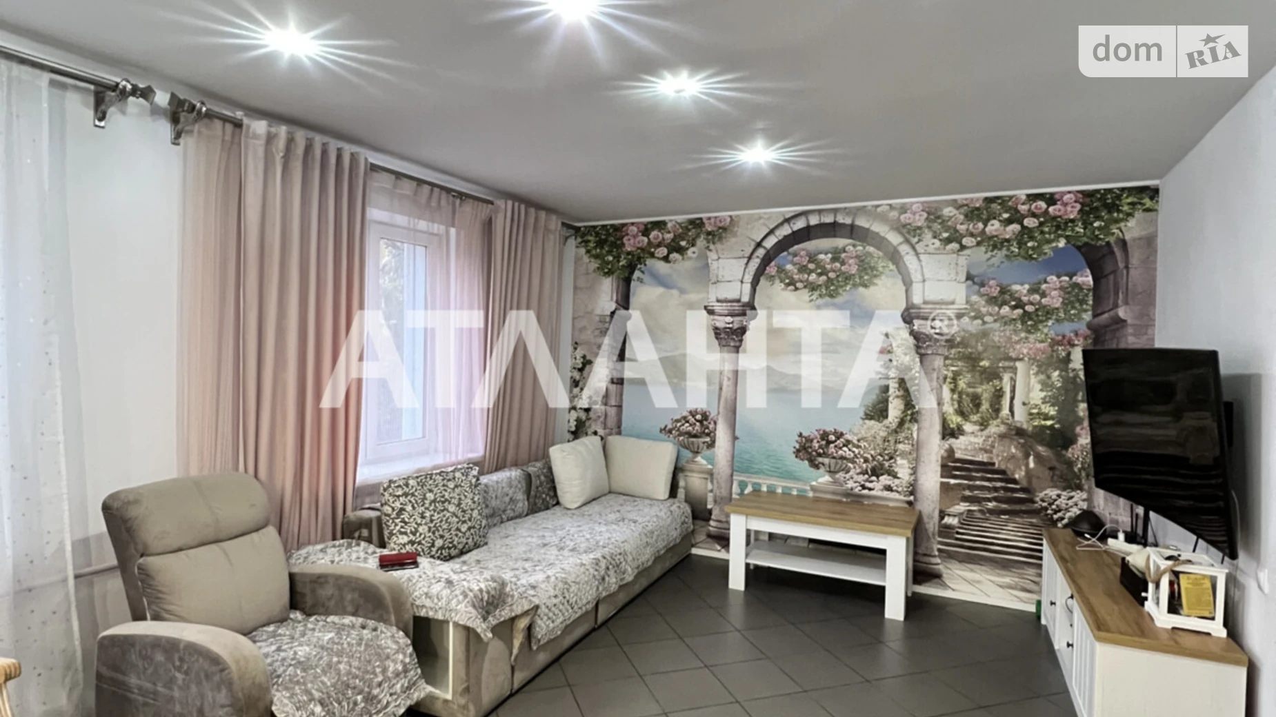 Продается дом на 2 этажа 155.2 кв. м с камином, цена: 265000 $ - фото 4