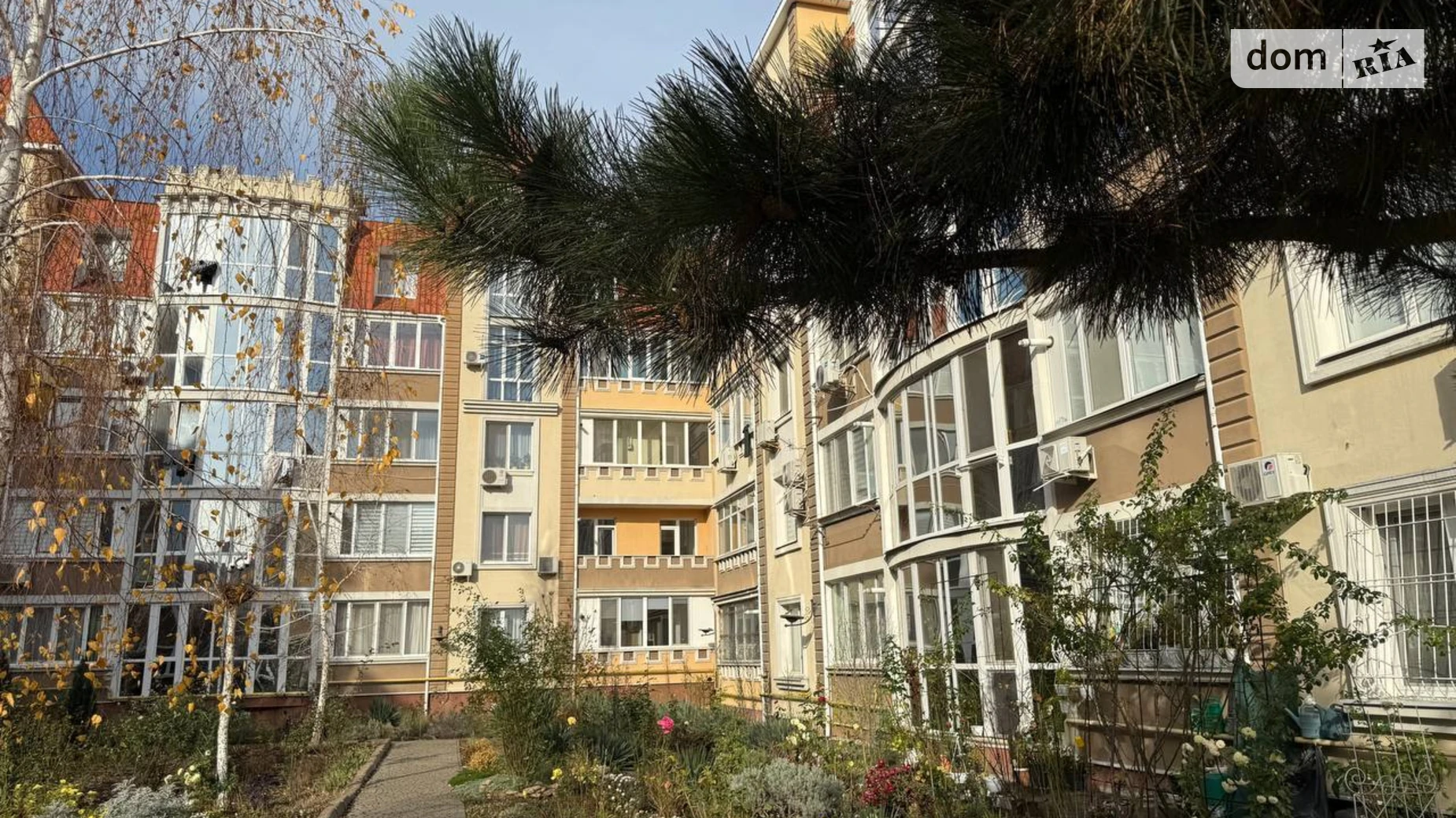 Продается 2-комнатная квартира 65.1 кв. м в, цена: 58000 $ - фото 2