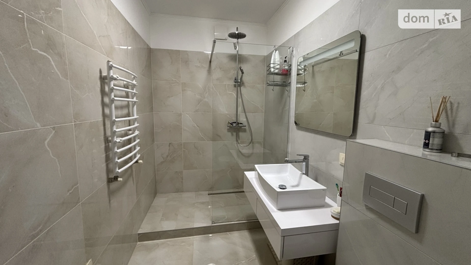 Продається 2-кімнатна квартира 61.6 кв. м у Ужгороді, цена: 96999 $ - фото 2