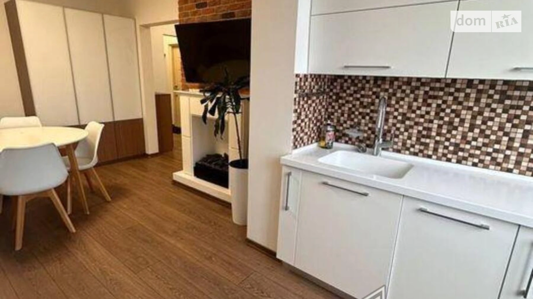 Продается 2-комнатная квартира 68 кв. м в Киеве, ул. Драгоманова, 12А - фото 2