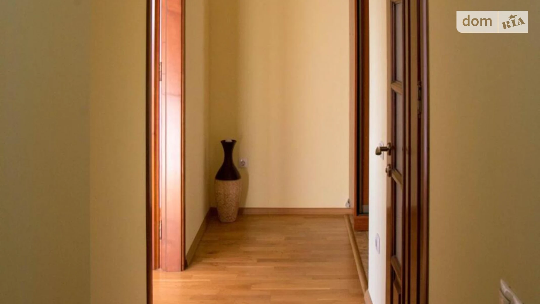 Продается 4-комнатная квартира 92 кв. м в Ивано-Франковске, ул. Хмельницкого Богдана, 51Г - фото 2