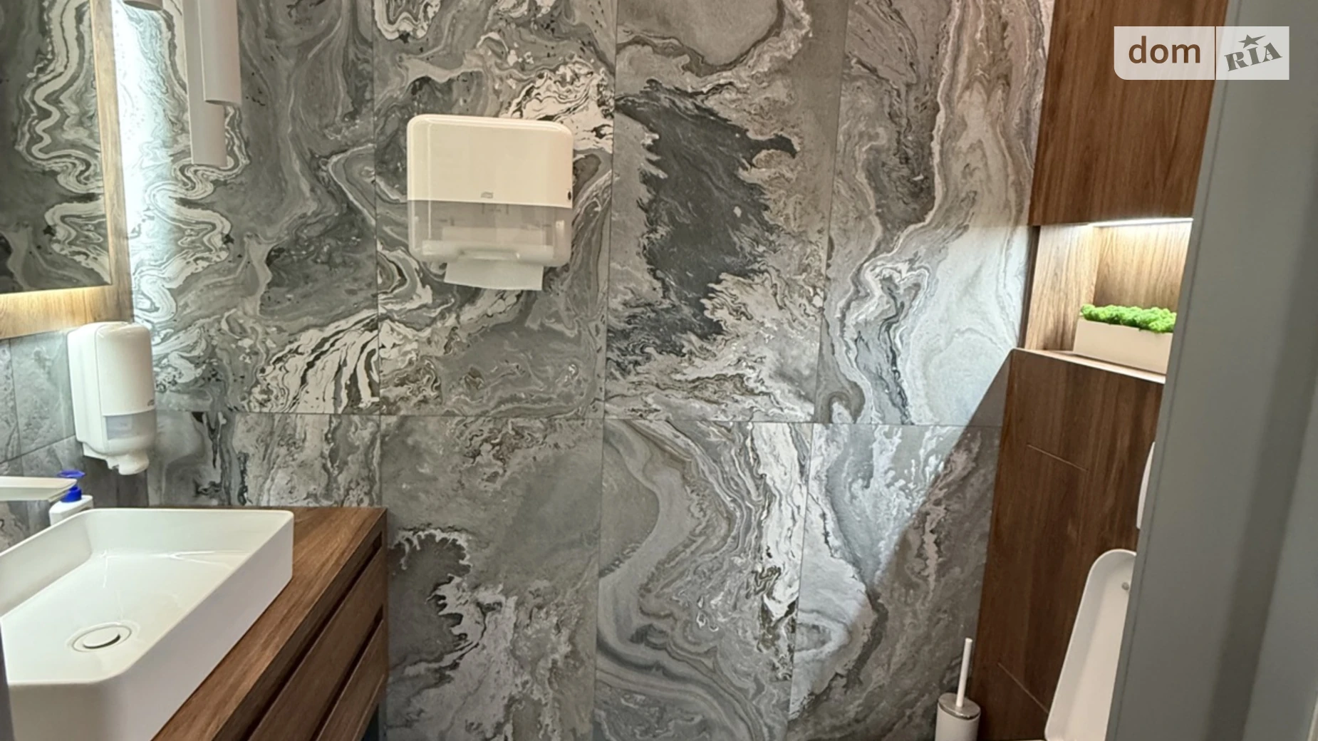 Сдается в аренду помещения свободного назначения 400 кв. м в 10-этажном здании, цена: 160000 грн - фото 2