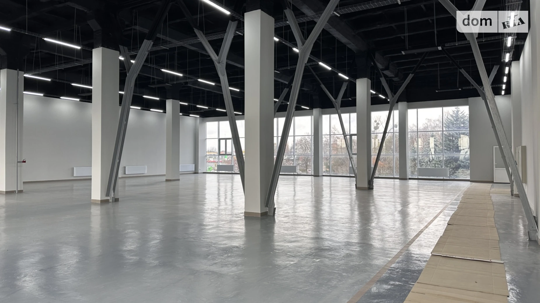 Здається в оренду офіс 711.6 кв. м в бізнес-центрі, цена: 249060 грн - фото 2