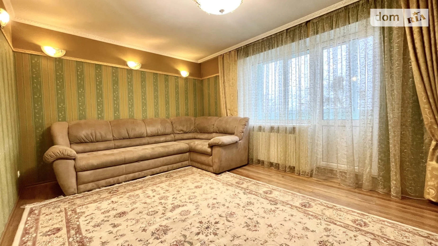 Продается 3-комнатная квартира 56.3 кв. м в Ровно, ул. Коцюбинского, 3 - фото 4