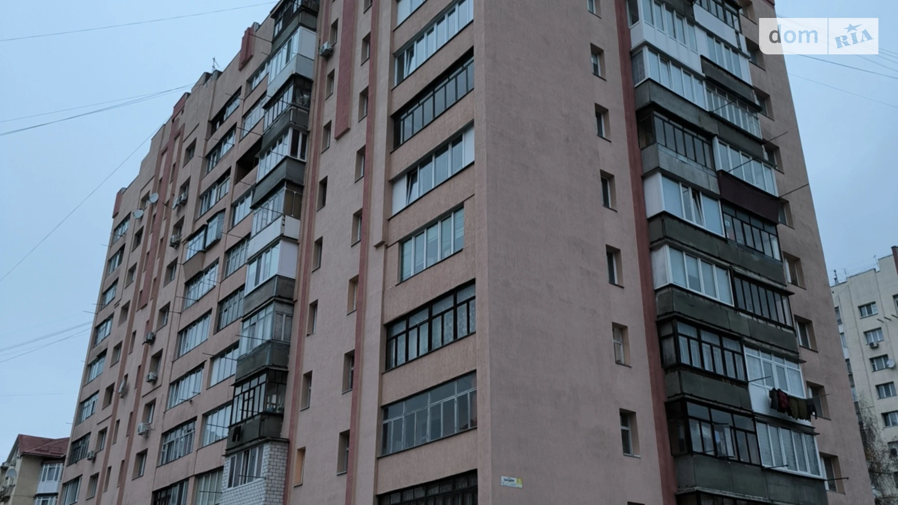 Продается 3-комнатная квартира 65.8 кв. м в Хмельницком, ул. Степана Бандеры, 5 - фото 2