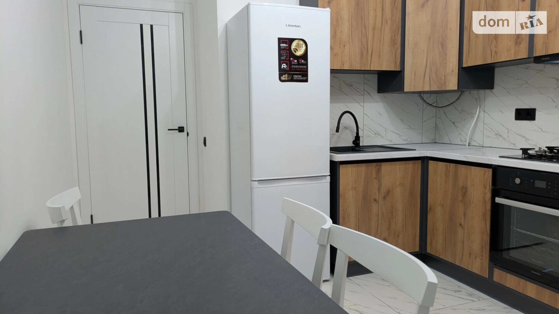 Сдается в аренду 2-комнатная квартира 62 кв. м в Львове, ул. Глинянский Тракт, 1 - фото 4