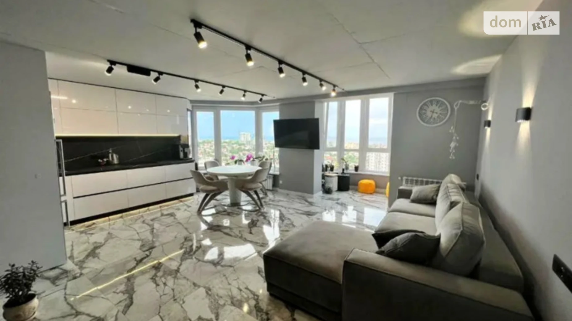 Продається 2-кімнатна квартира 82 кв. м у Одесі - фото 3