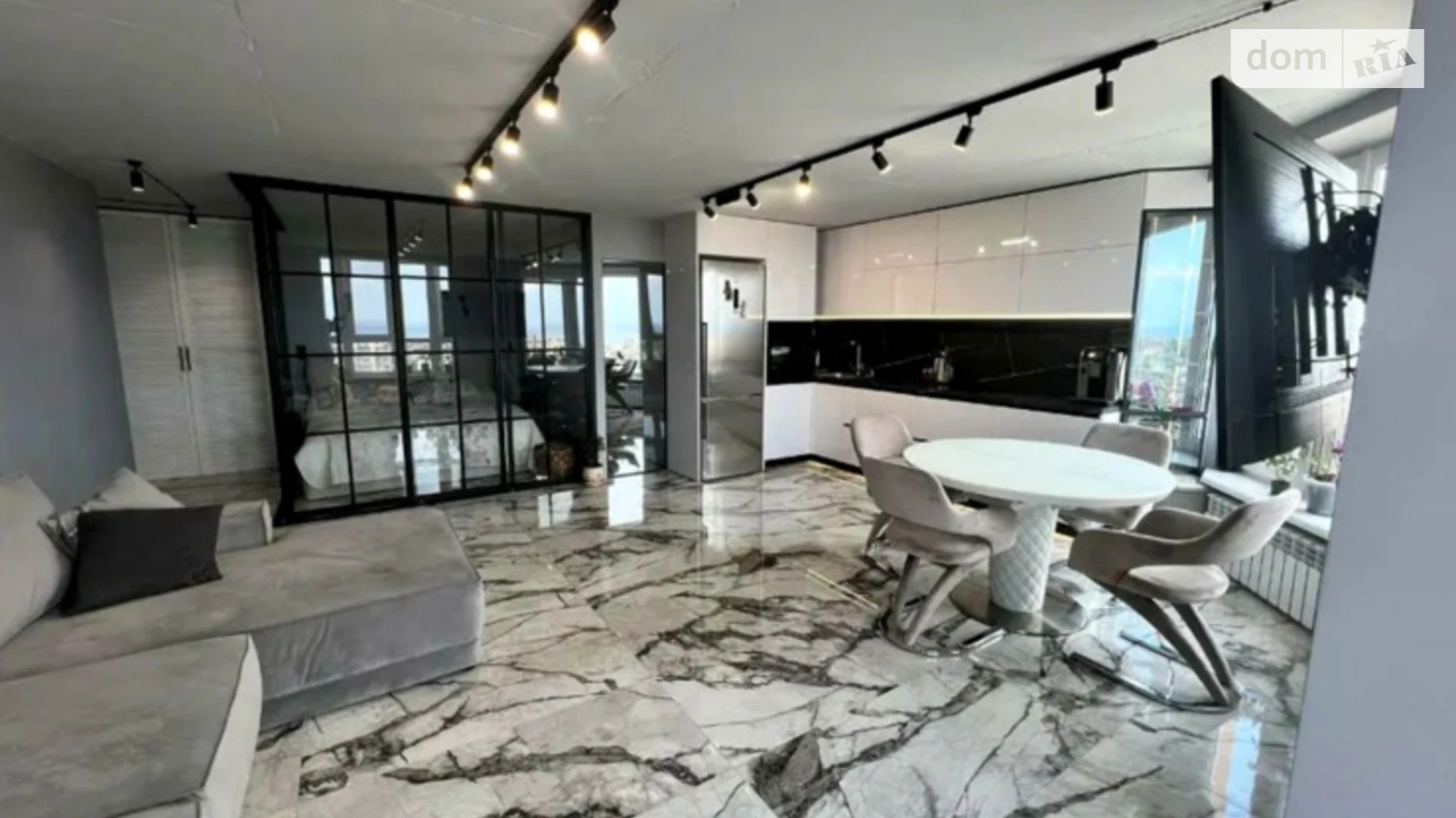 Продається 2-кімнатна квартира 82 кв. м у Одесі - фото 4