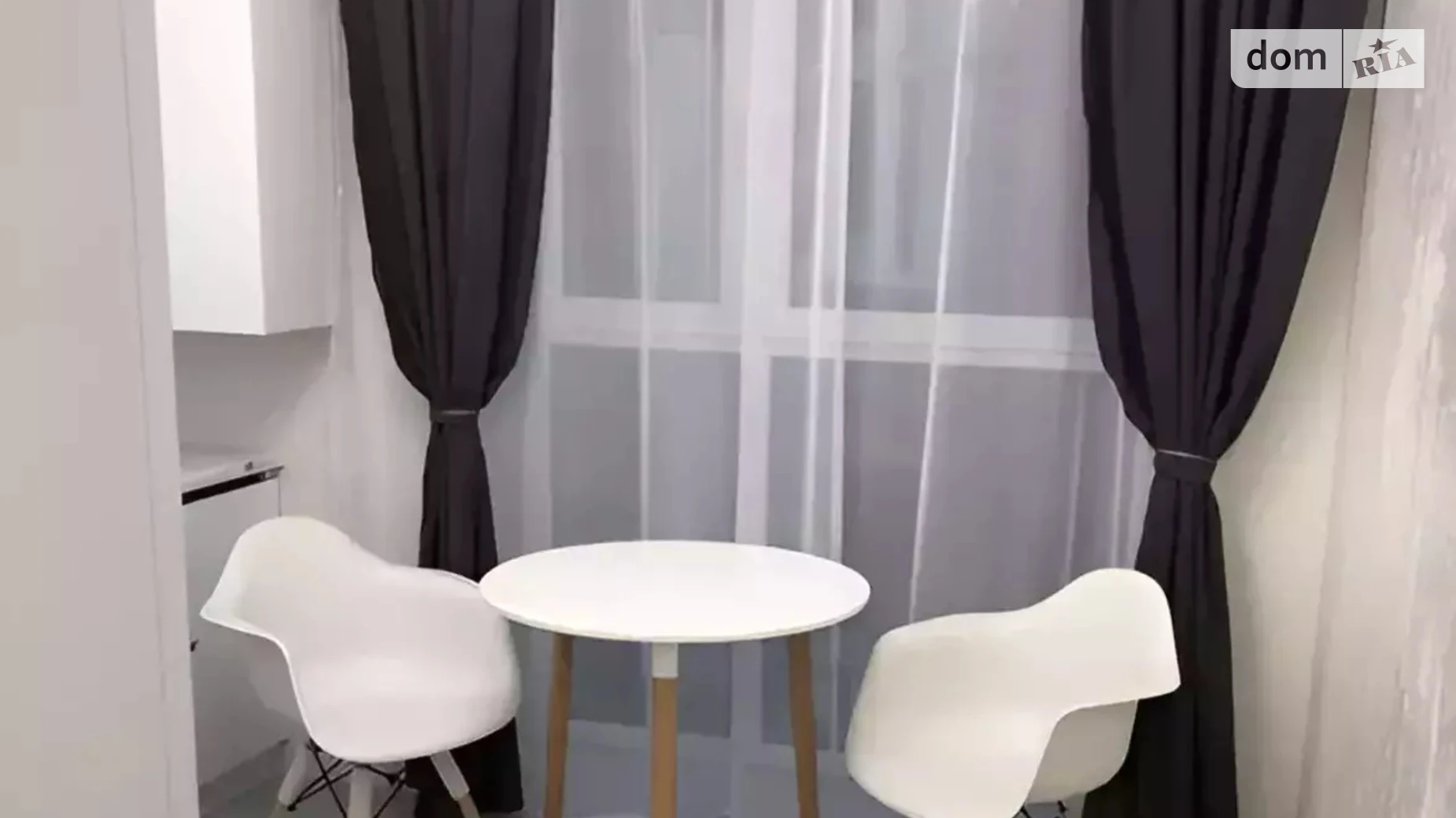 1-комнатная квартира 42 кв. м в Луцке, ул. Спутника - фото 5