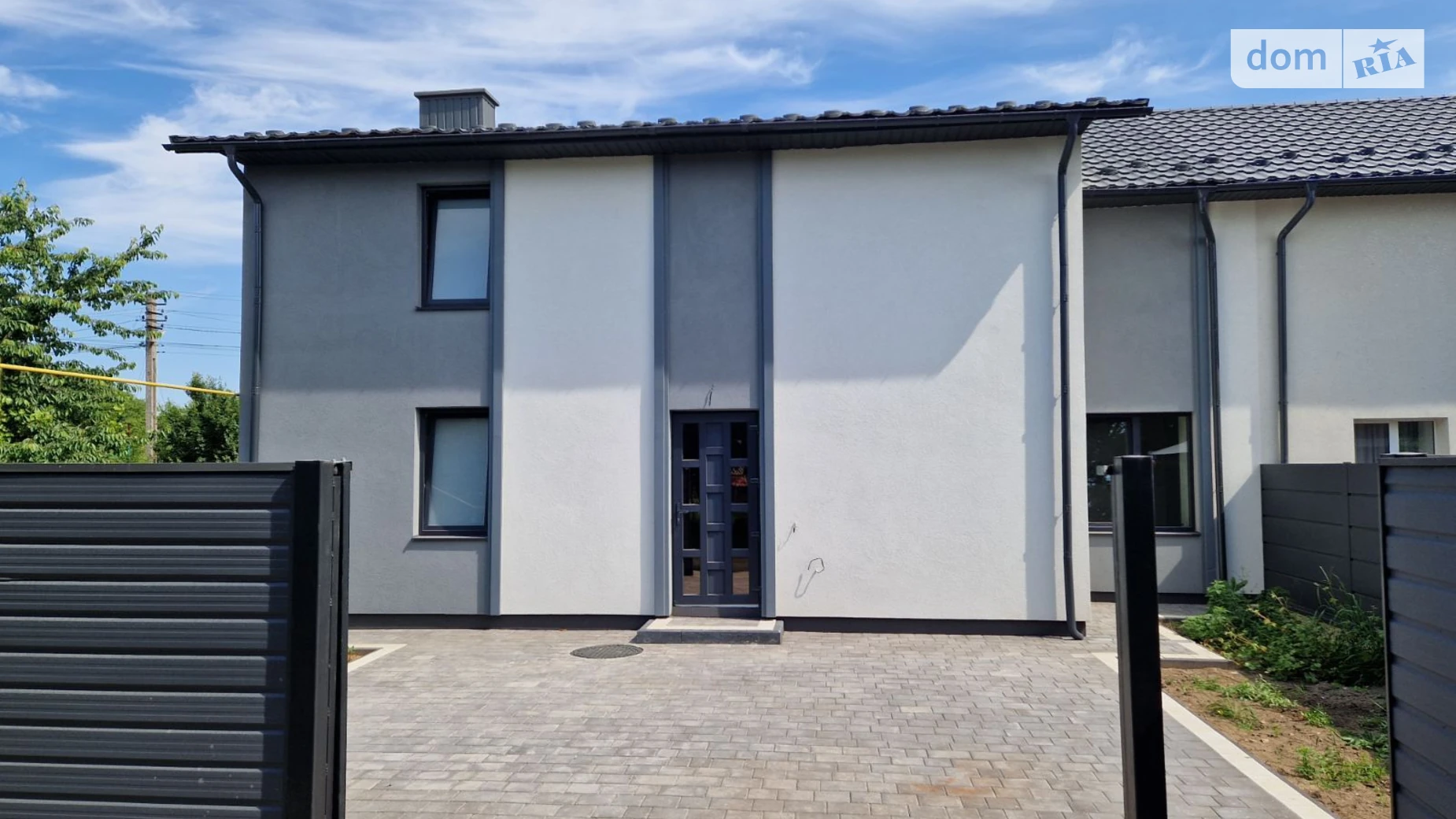 Продается дом на 2 этажа 190 кв. м с бассейном, цена: 129000 $ - фото 3